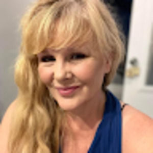 Meet your Posher, Vickie